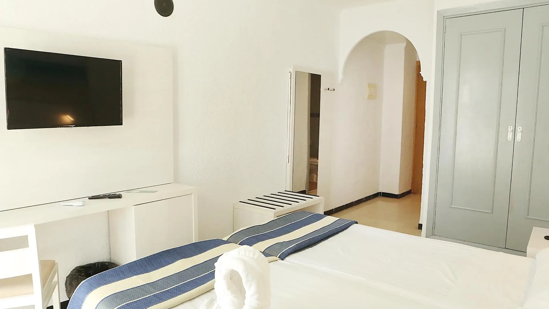 ***  Hotel Cassandra El Arenal  Spain